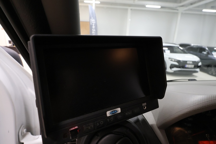 Nissan NV400 vaihtoauto