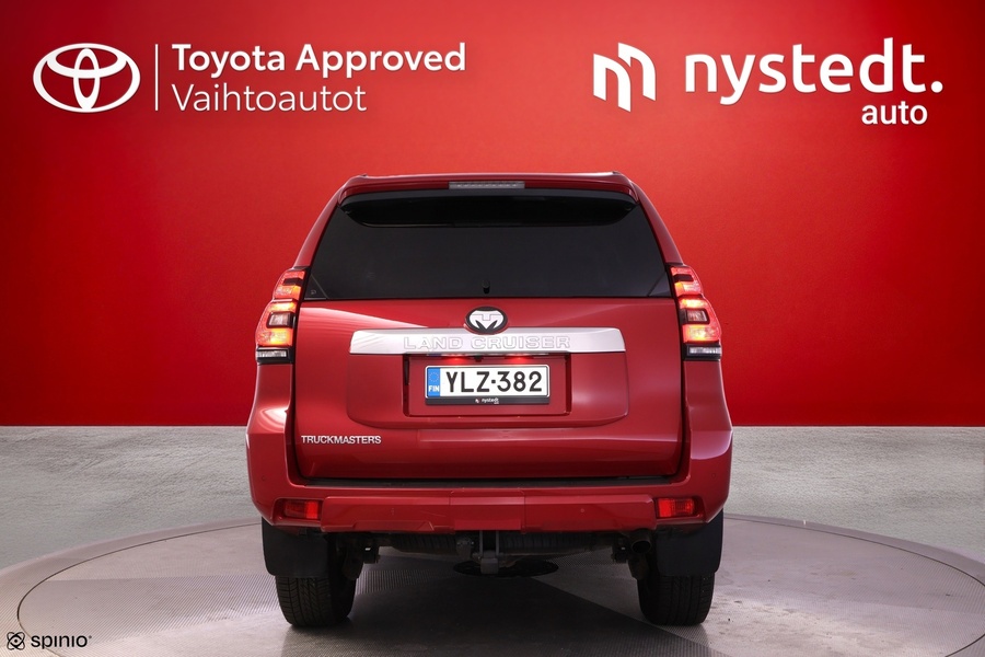 Toyota Land Cruiser vaihtoauto