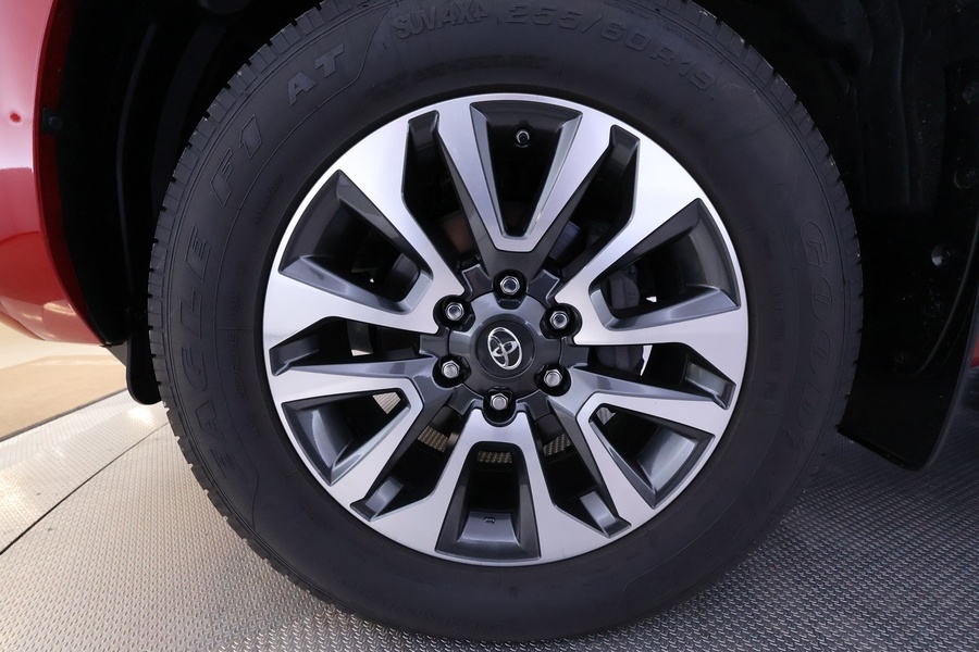 Toyota Land Cruiser vaihtoauto