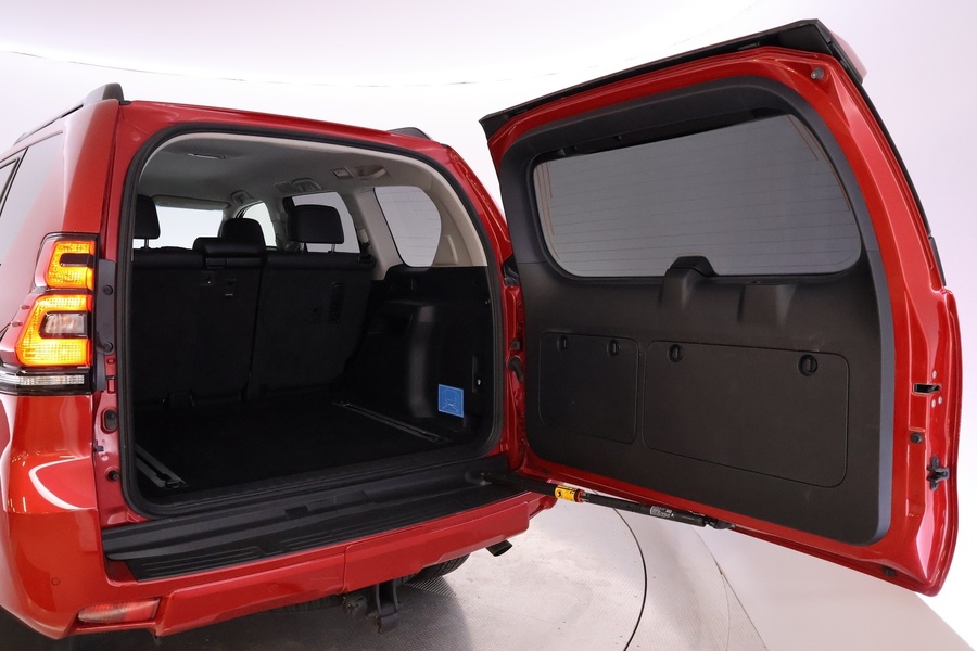 Toyota Land Cruiser vaihtoauto