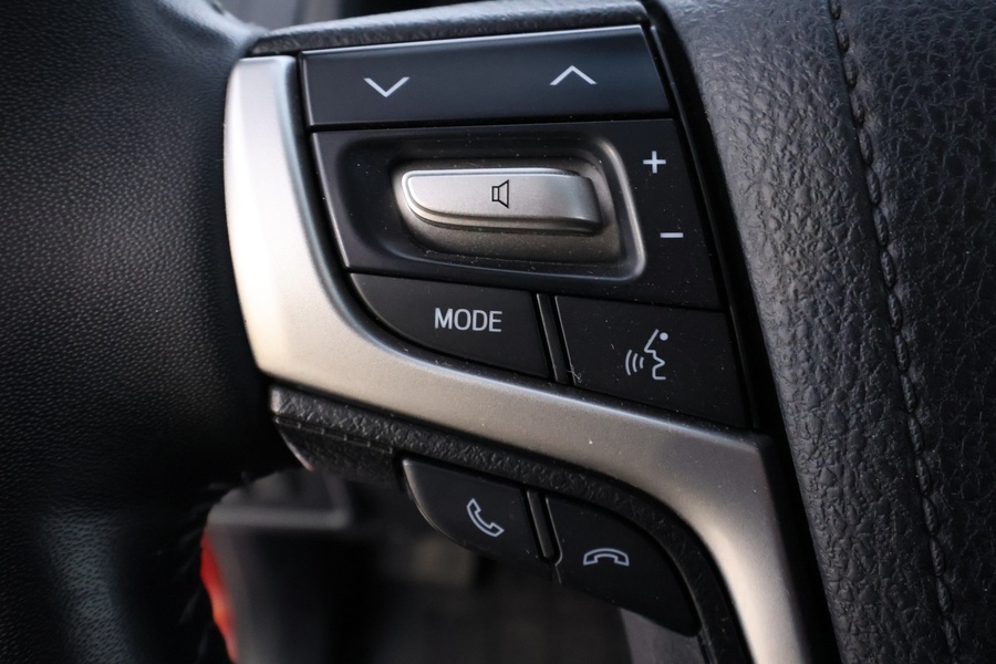 Toyota Land Cruiser vaihtoauto