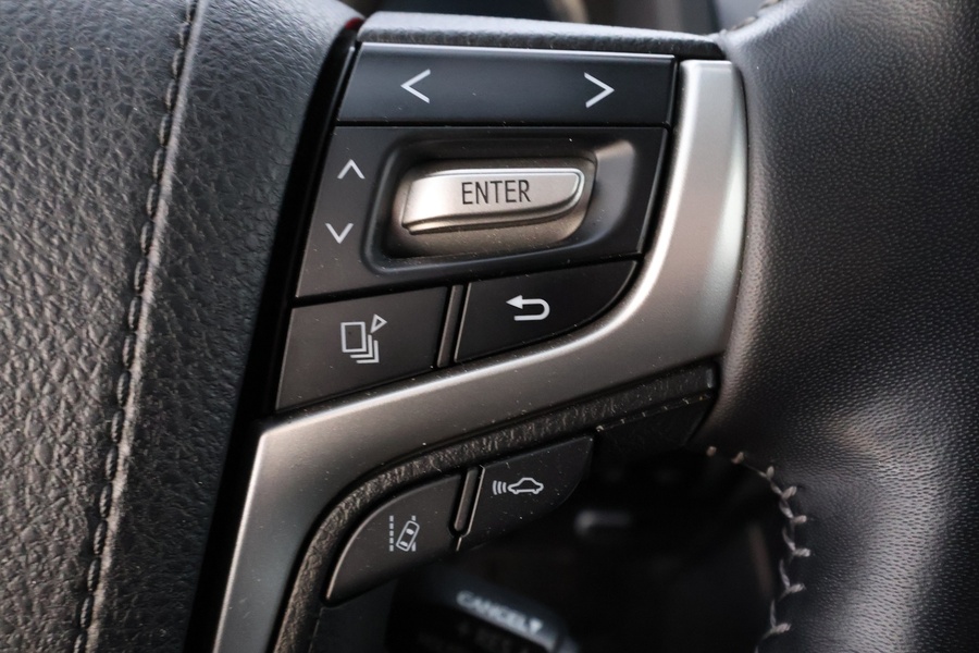 Toyota Land Cruiser vaihtoauto