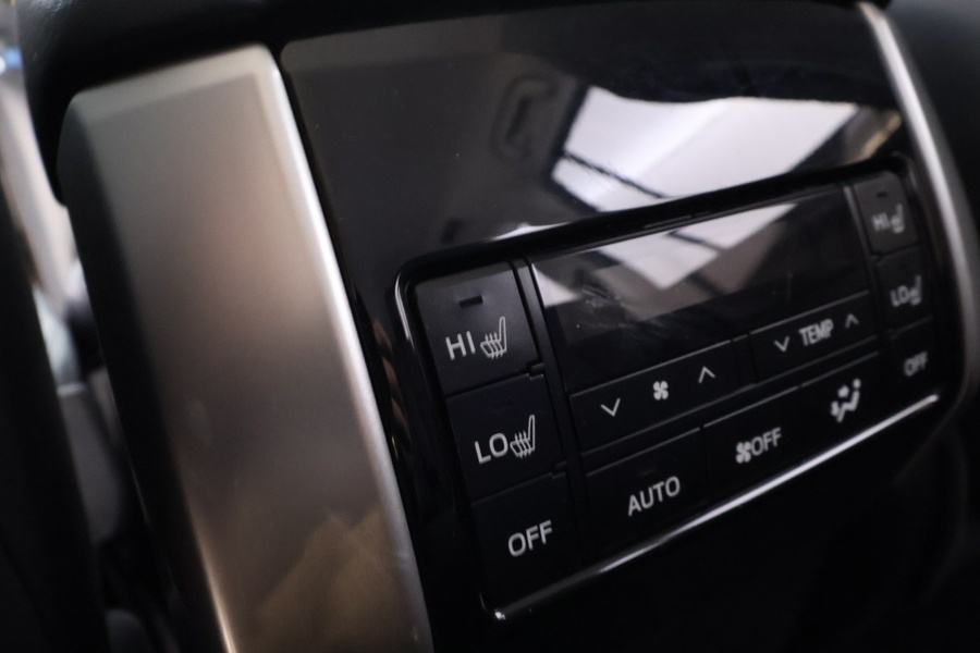 Toyota Land Cruiser vaihtoauto