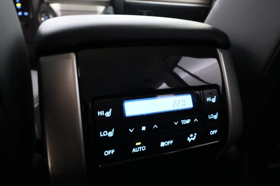 Toyota Land Cruiser vaihtoauto