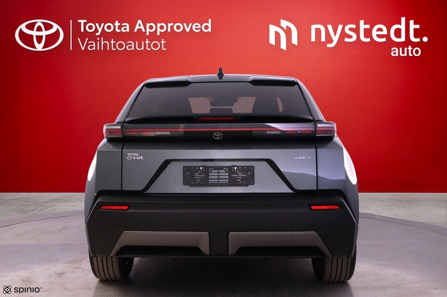 Toyota C-HR+ vaihtoauto