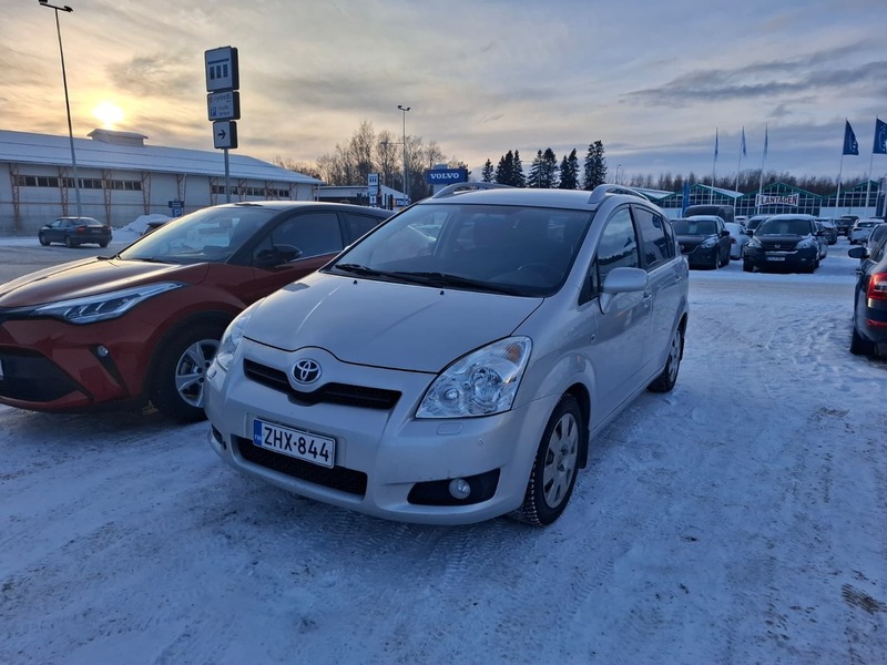 Toyota Corolla vaihtoauto