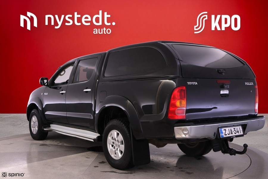 Toyota Hilux vaihtoauto