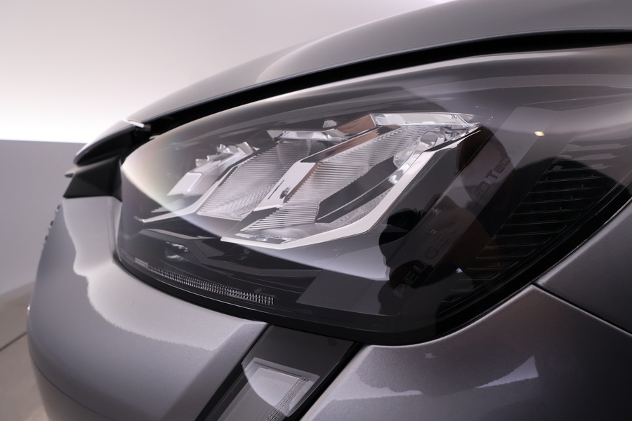 Peugeot 208 vaihtoauto