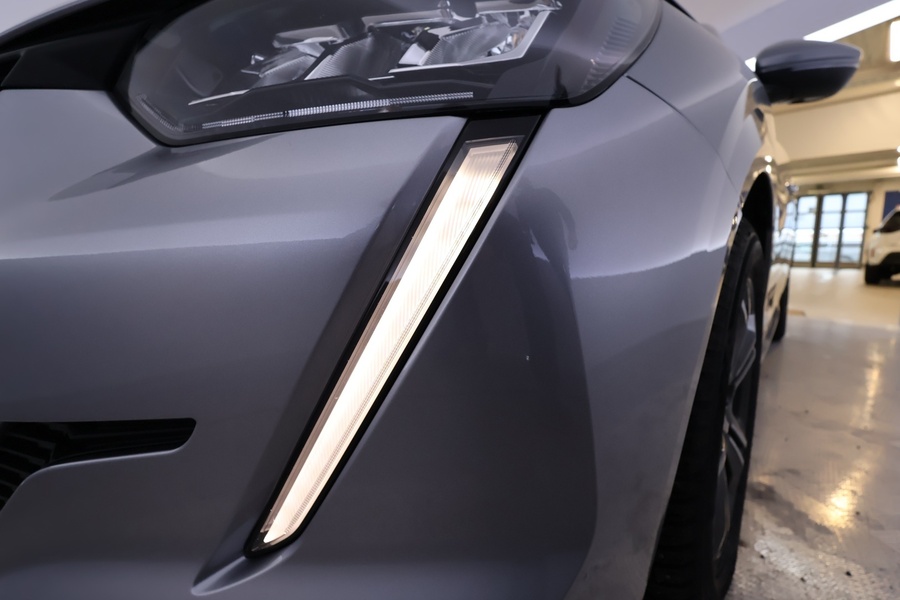 Peugeot 208 vaihtoauto