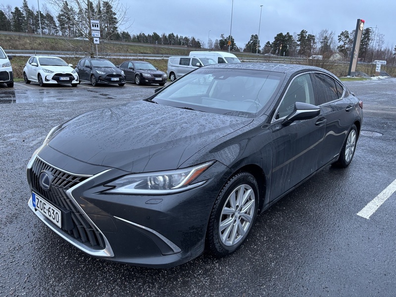 Lexus ES vaihtoauto