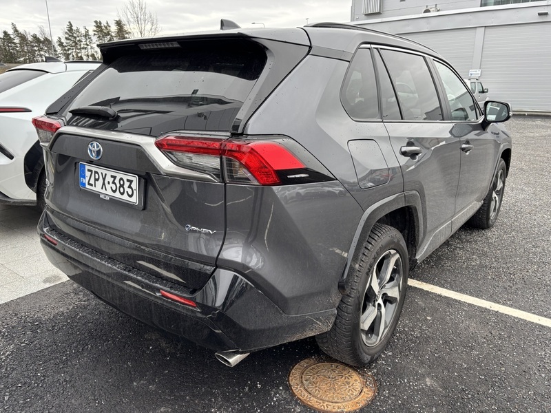 Toyota RAV4 vaihtoauto