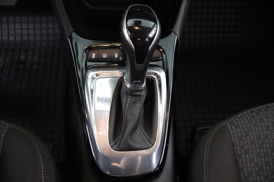 Opel Crossland X vaihtoauto