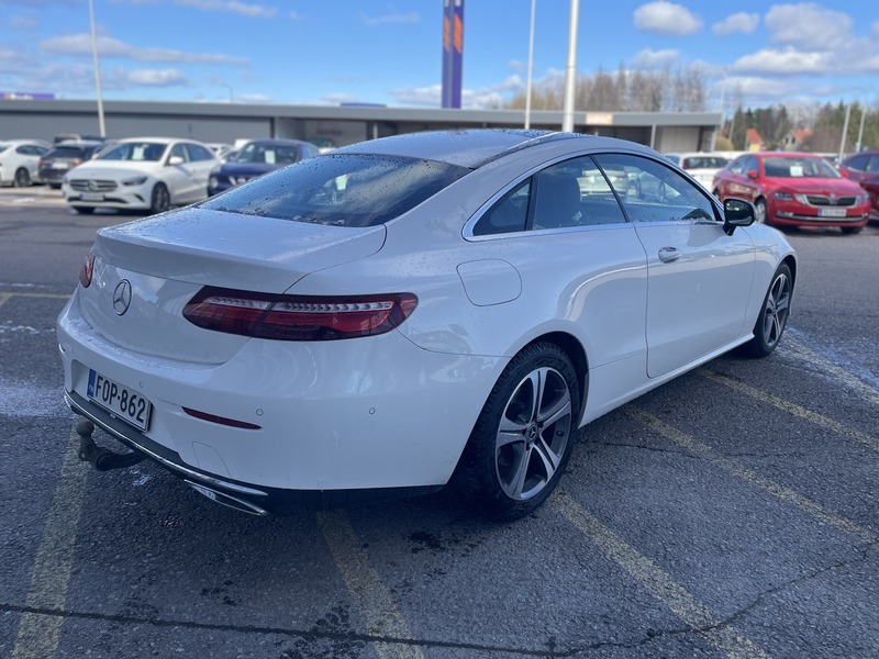 Mercedes-Benz E vaihtoauto