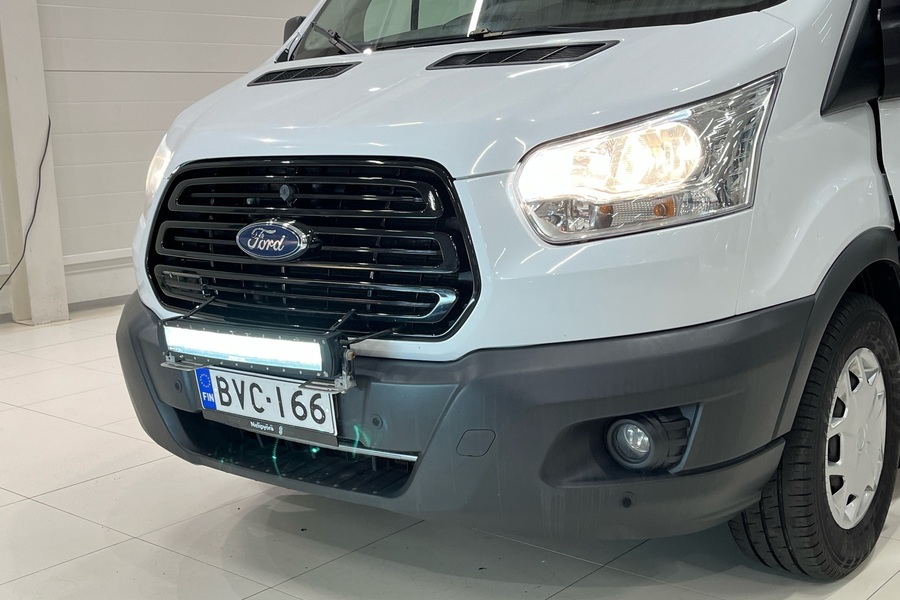 Ford Transit vaihtoauto