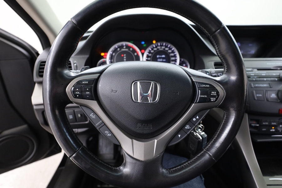 Honda Accord vaihtoauto