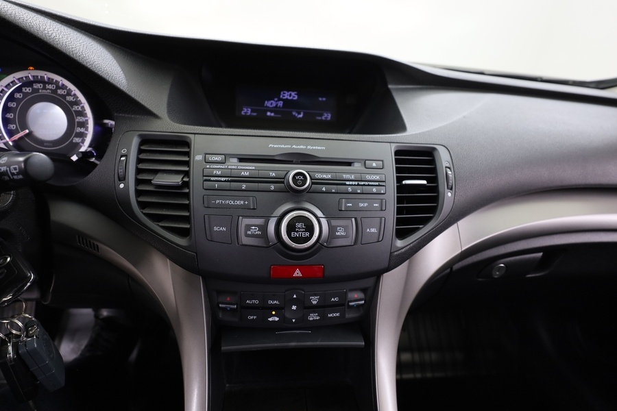 Honda Accord vaihtoauto