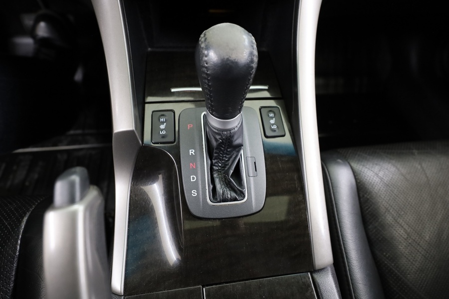 Honda Accord vaihtoauto