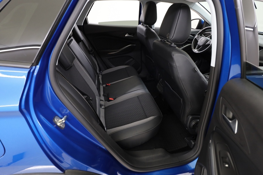 Opel Grandland X vaihtoauto