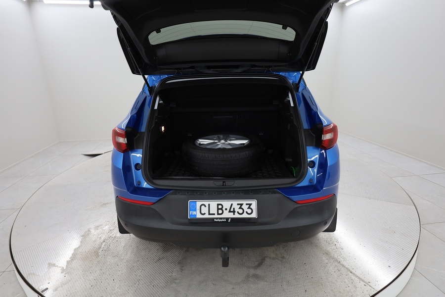 Opel Grandland X vaihtoauto