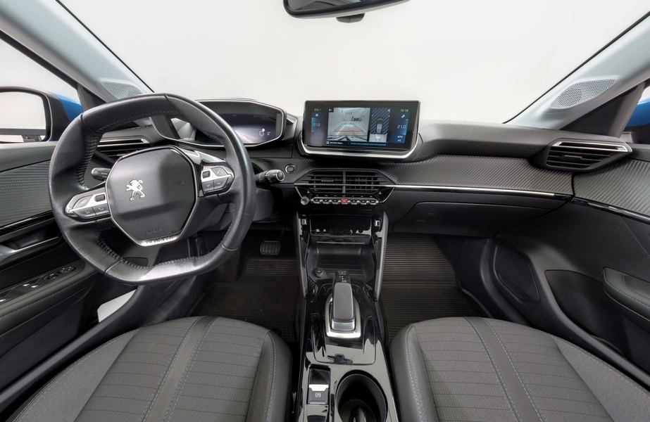 Peugeot e-208 vaihtoauto