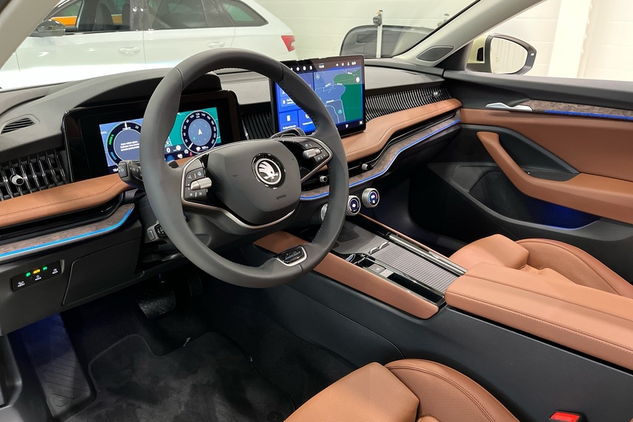 Skoda Superb vaihtoauto