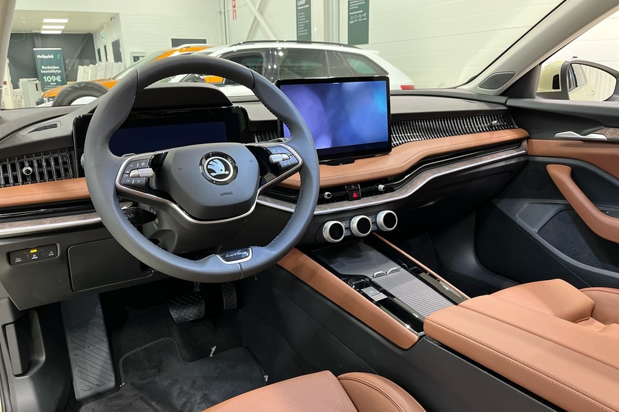 Skoda Superb vaihtoauto