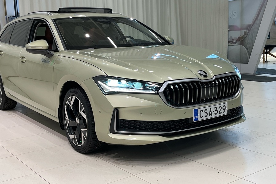 Skoda Superb vaihtoauto