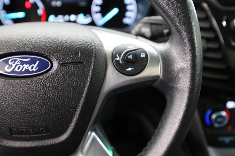 Ford Grand Tourneo Connect vaihtoauto