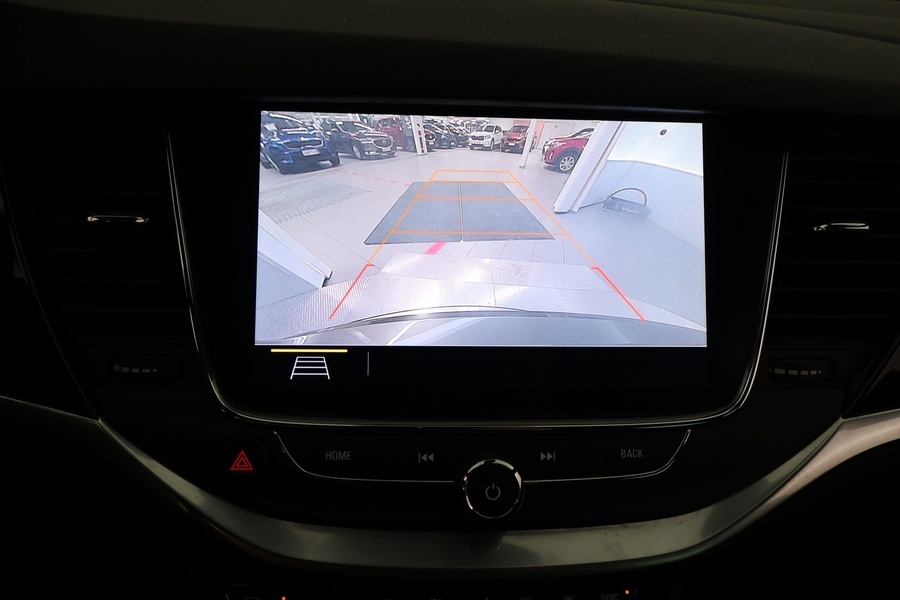 Opel Astra vaihtoauto