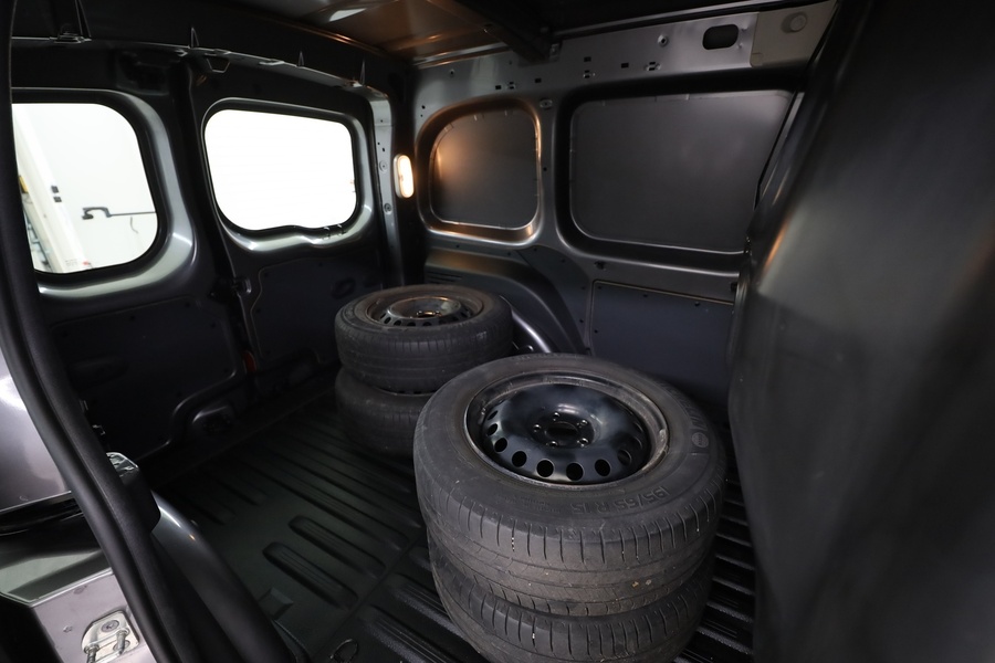 Renault Kangoo vaihtoauto