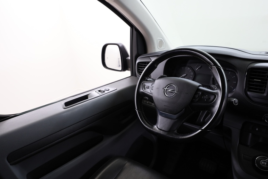 Opel Vivaro vaihtoauto