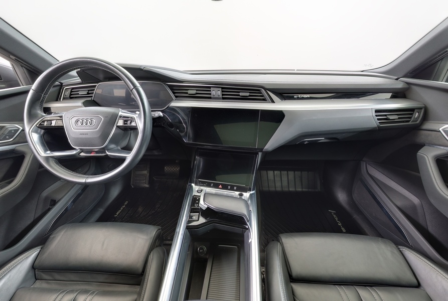 Audi e-tron vaihtoauto