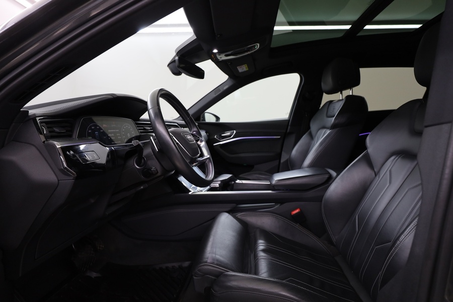 Audi e-tron vaihtoauto
