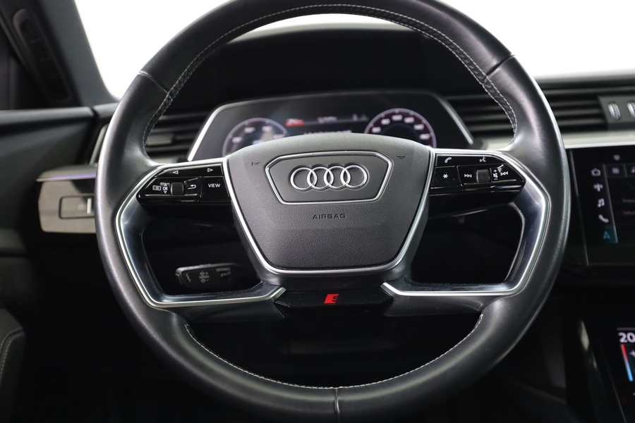 Audi e-tron vaihtoauto