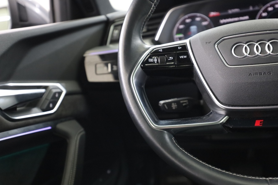 Audi e-tron vaihtoauto
