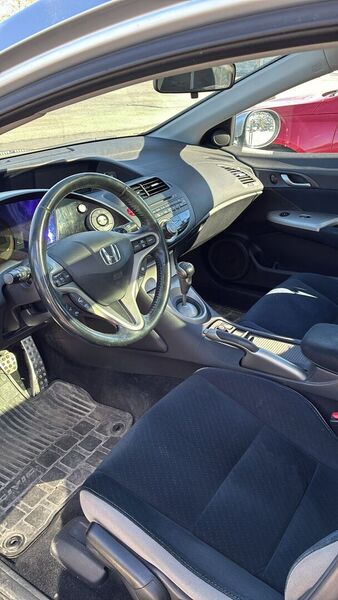 Honda Civic vaihtoauto