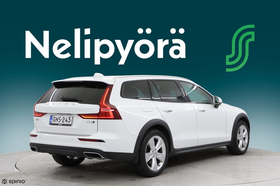 Volvo V60 Cross Country vaihtoauto