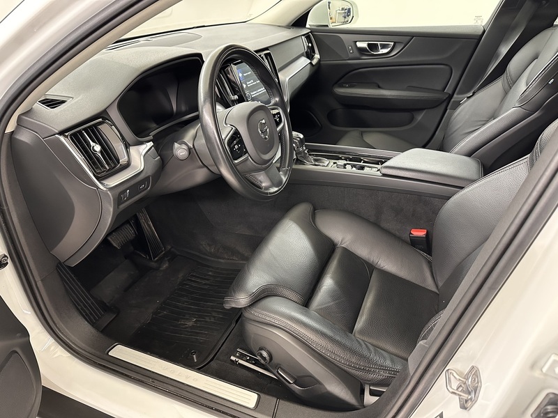 Volvo V60 Cross Country vaihtoauto