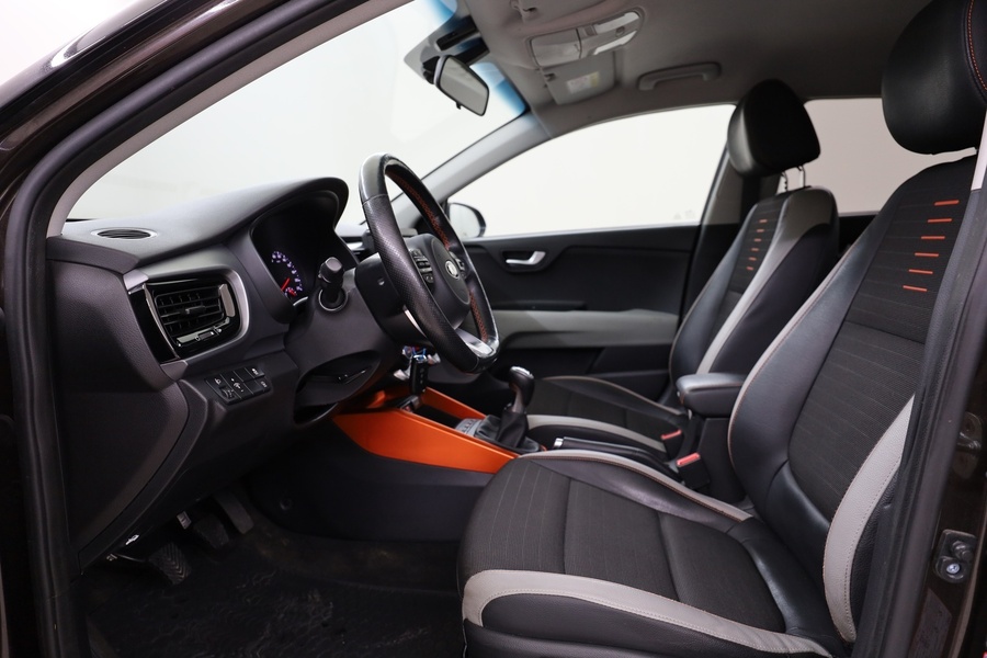 Kia Stonic vaihtoauto