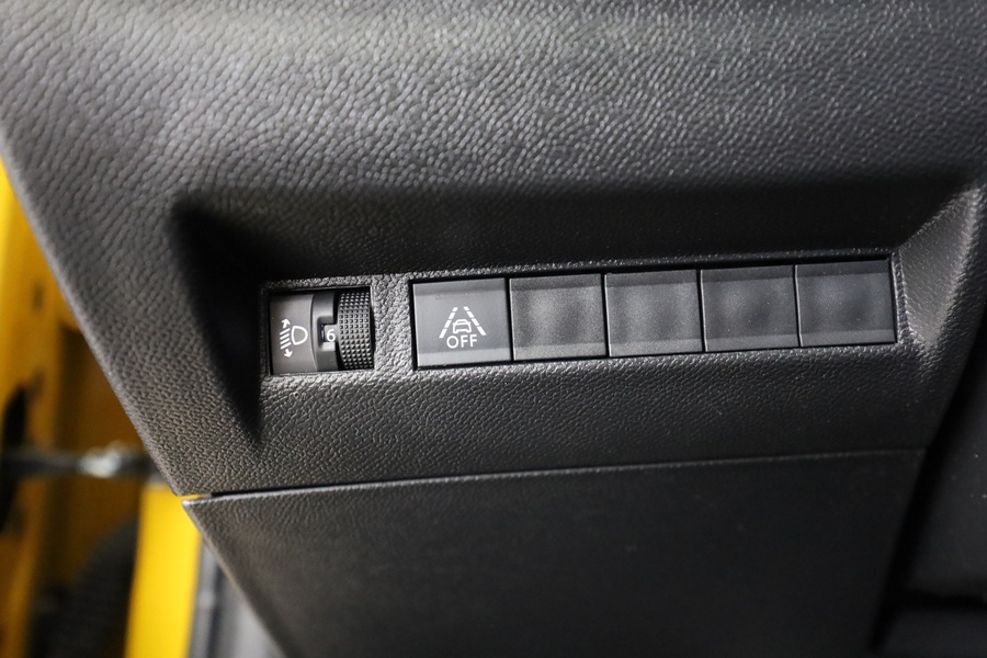 Peugeot 208 vaihtoauto