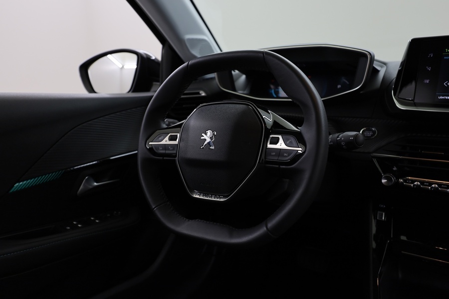 Peugeot e-208 vaihtoauto