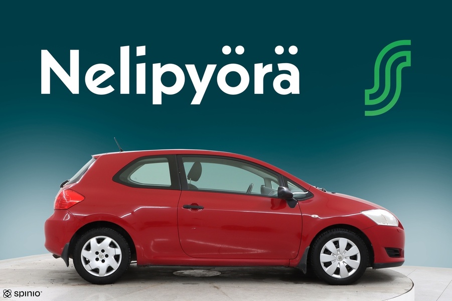 Toyota Auris vaihtoauto