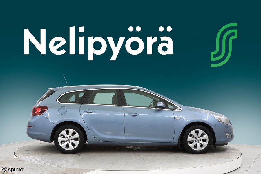 Opel Astra vaihtoauto