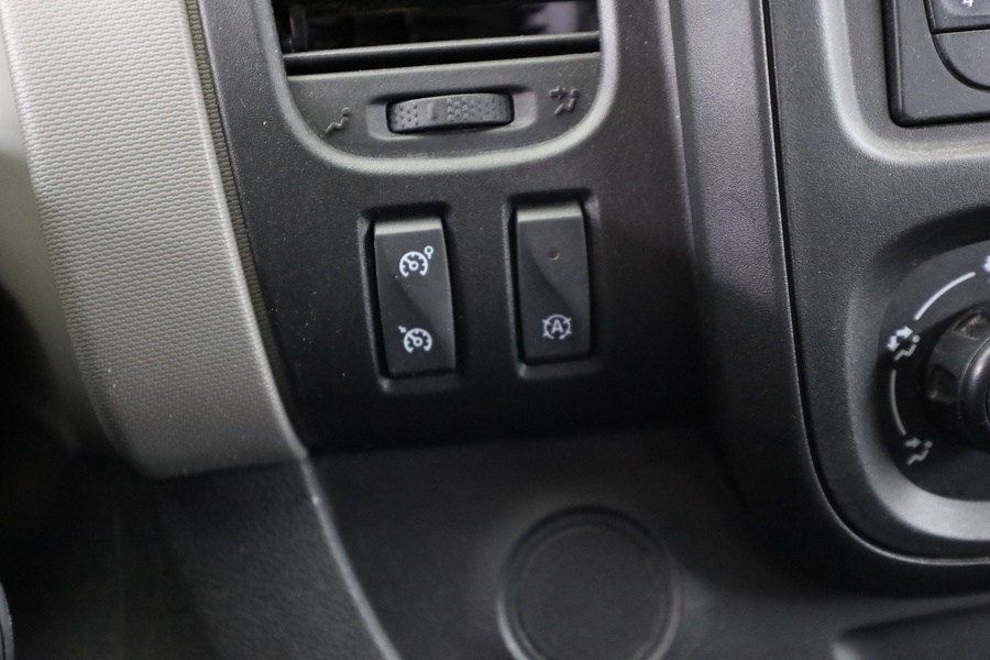 Renault Trafic vaihtoauto