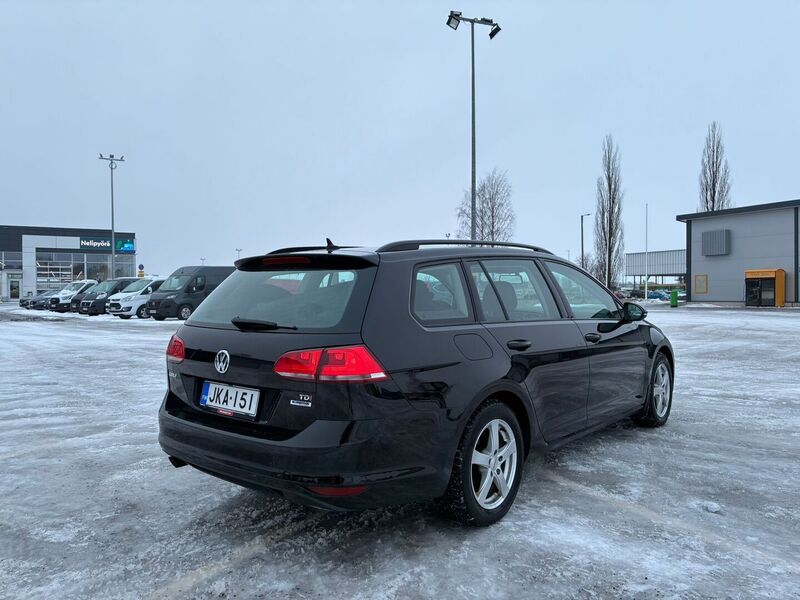 Volkswagen Golf vaihtoauto