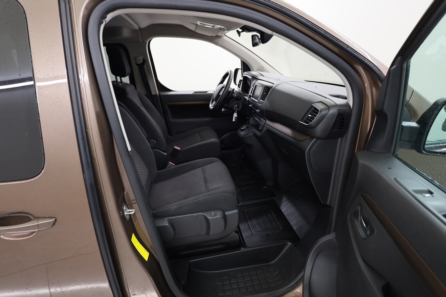 Toyota Proace Verso vaihtoauto