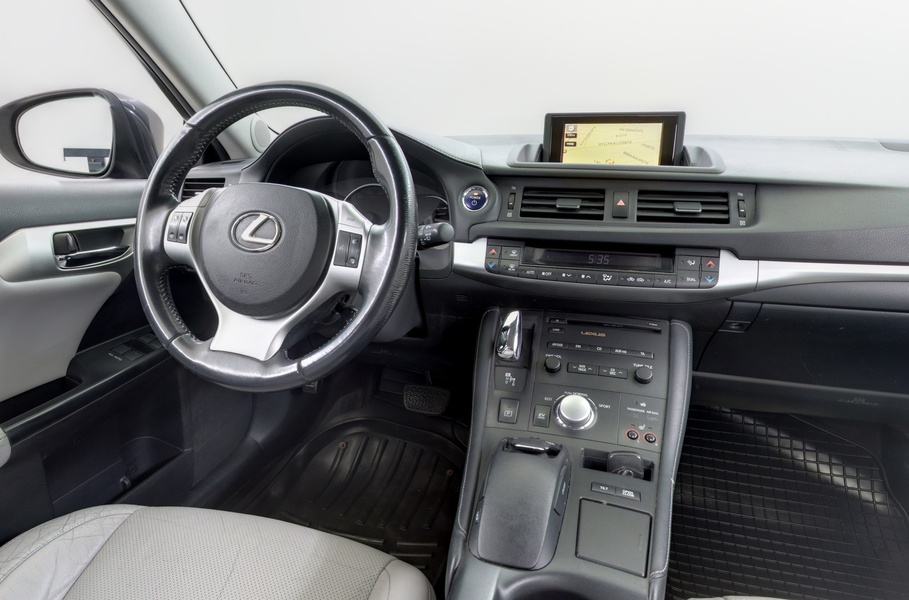 Lexus CT vaihtoauto
