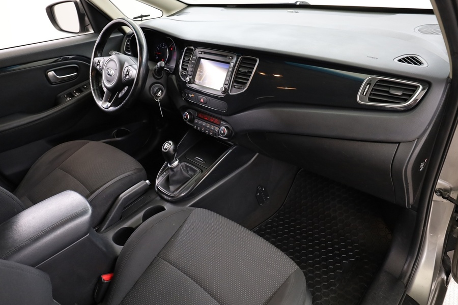 Kia Carens vaihtoauto