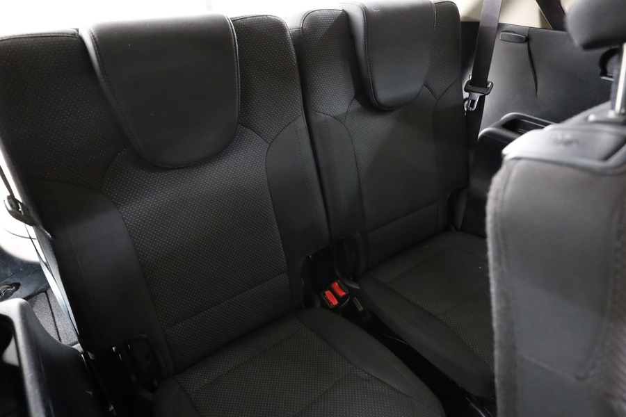 Kia Carens vaihtoauto