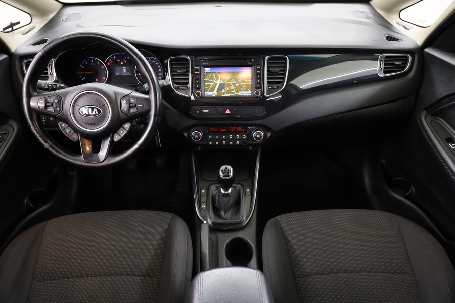 Kia Carens vaihtoauto